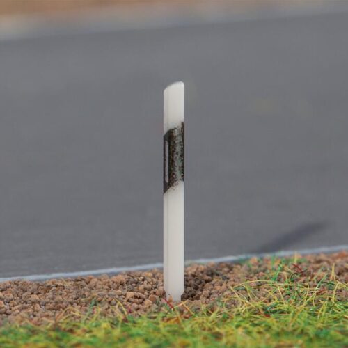 20 Bregrenzungspfähle - Spur N