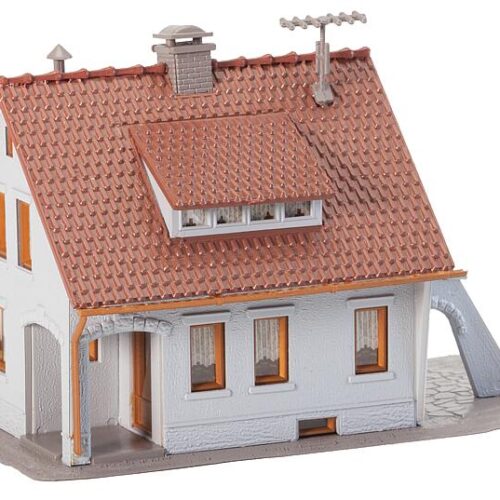 Häuser/Bahnbauten - H0